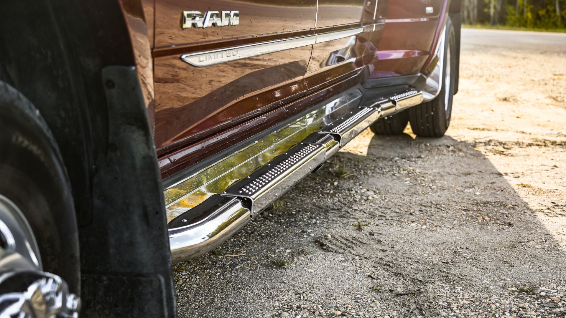 2020 ram 3500 step bars